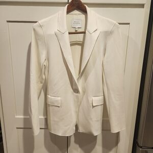 Maison d' Amelie  ivory blazer